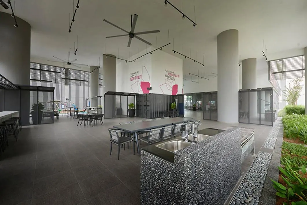 Best In Kl Near Midvalley & Sunwayvelocity 中文房东 Куала-Лумпур 0*,
